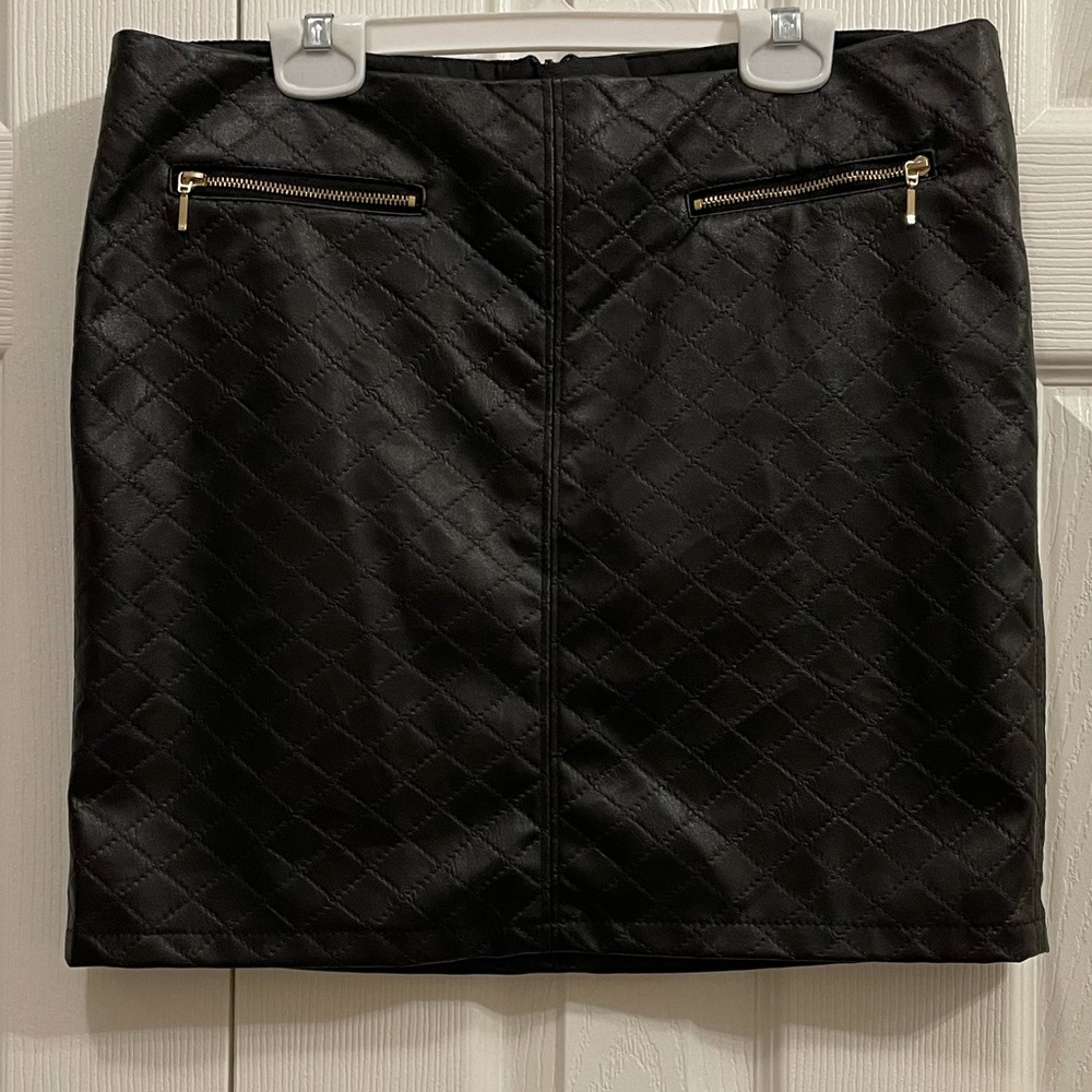 Black Kenar skirt